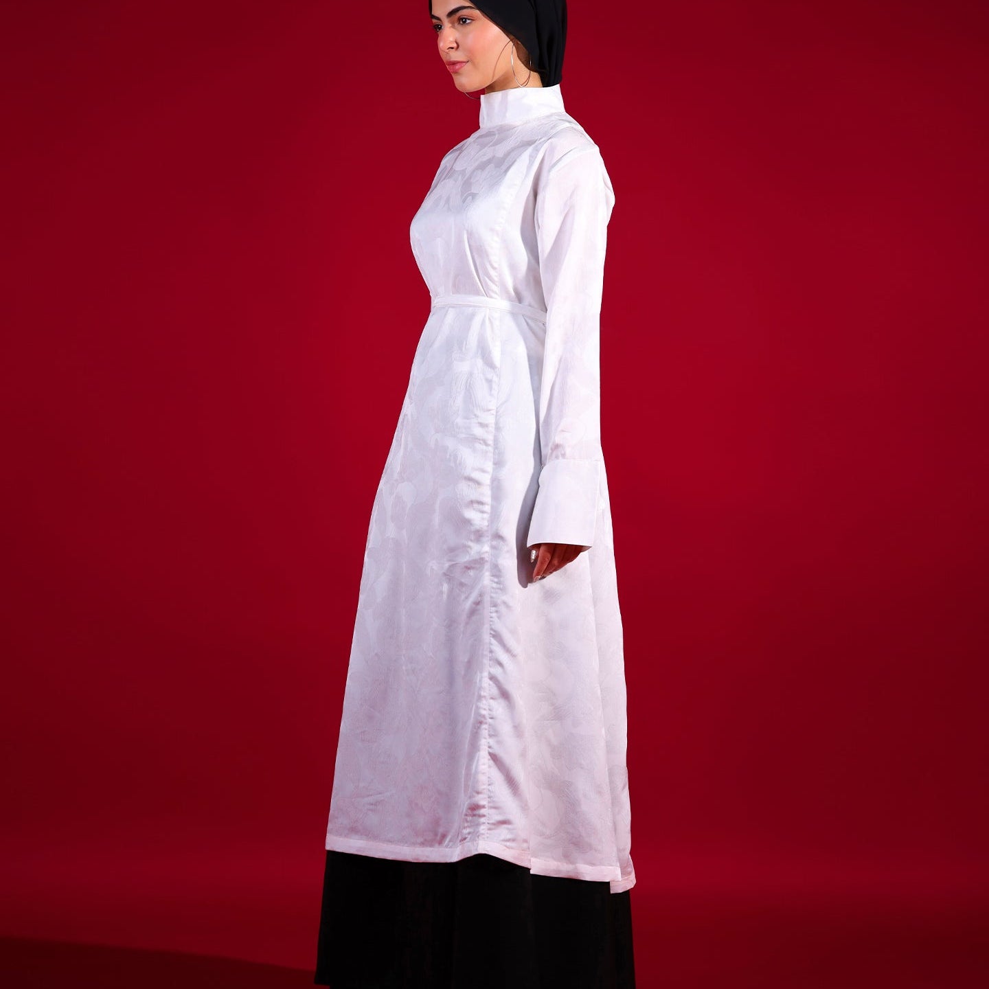 Eira – Silk Slit Set