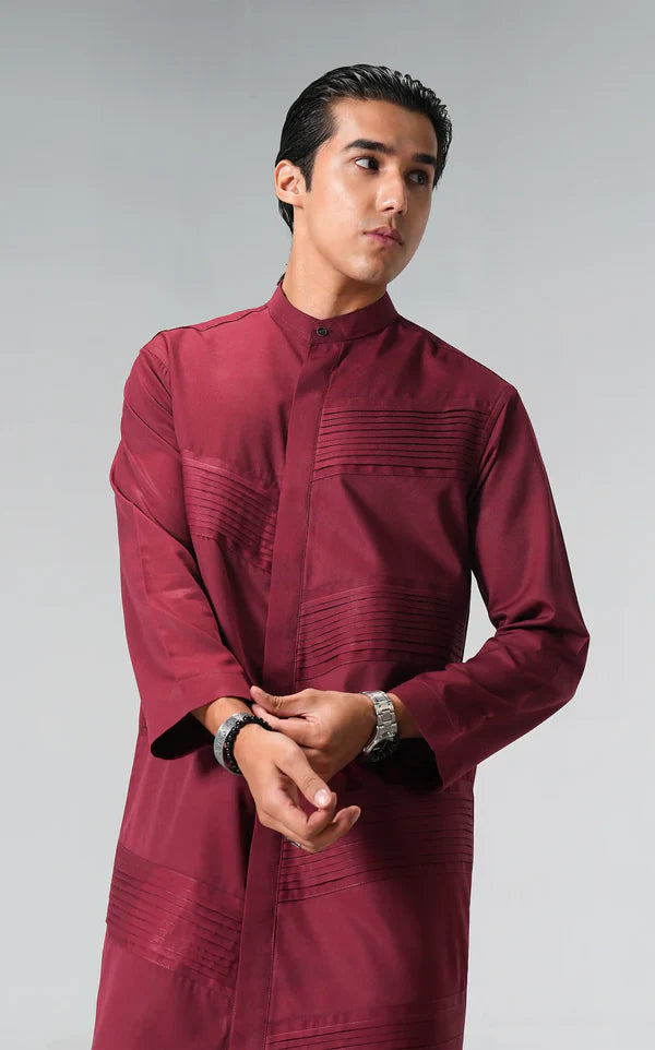 Pleated Majesty Suit